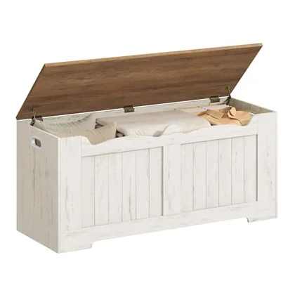 43 in Farmhouse Storage Chest